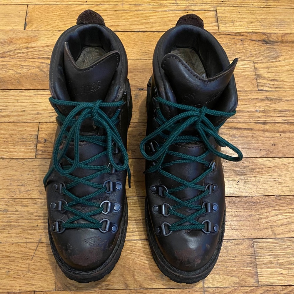 Mountain Light II Hiking Boots Women's 8M